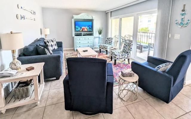 Sea Club #13 - Coastal Charm