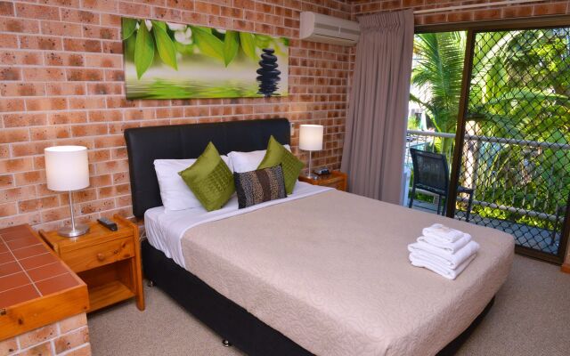 Noosa Village River Resort
