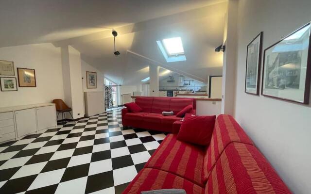 Riviera 1931 Casa Mansarda