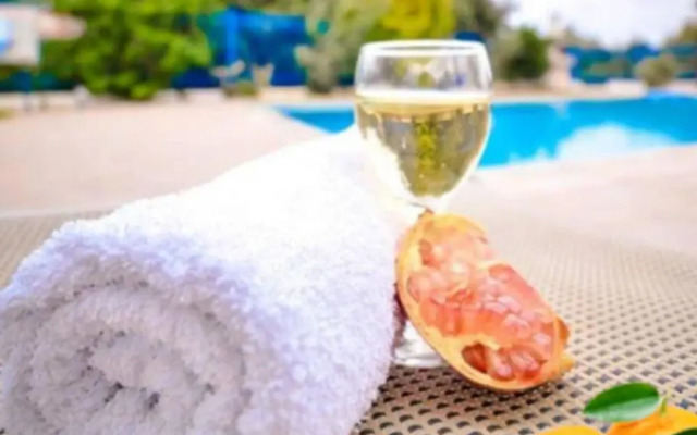 Azzurro Holiday Villas Peyia