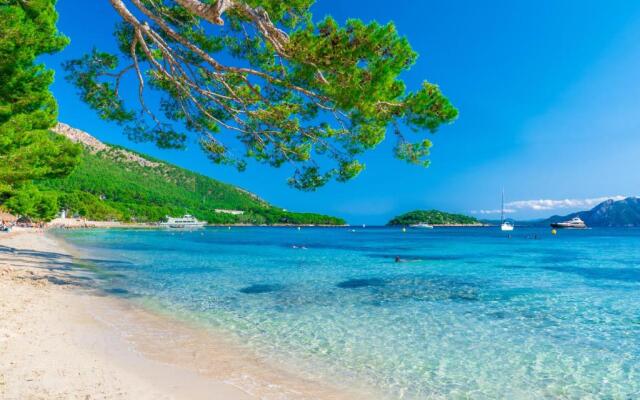 Casa Martina - Private Pool & 150m from the Beach