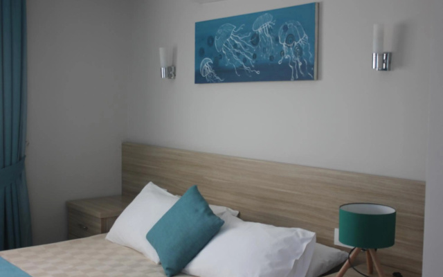 M Suite Hotel