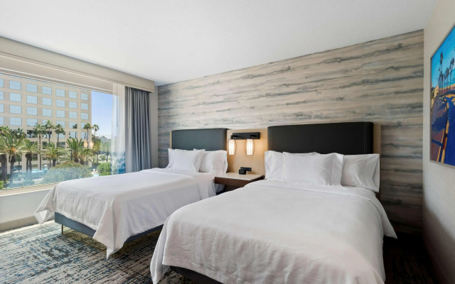 Embassy Suites by Hilton Anaheim South