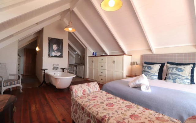 Sea Pearl Holiday Home