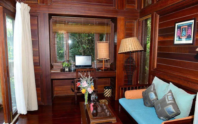 Yalong Bay Earthly Paradise Birds Nest Resort （Mountain Villas)