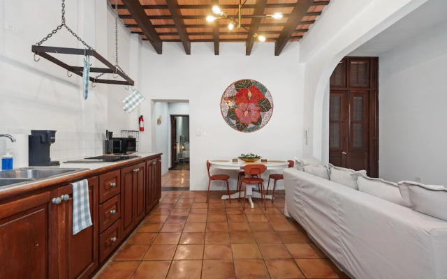 Otium Rentals Penthouse w 2 Terraces