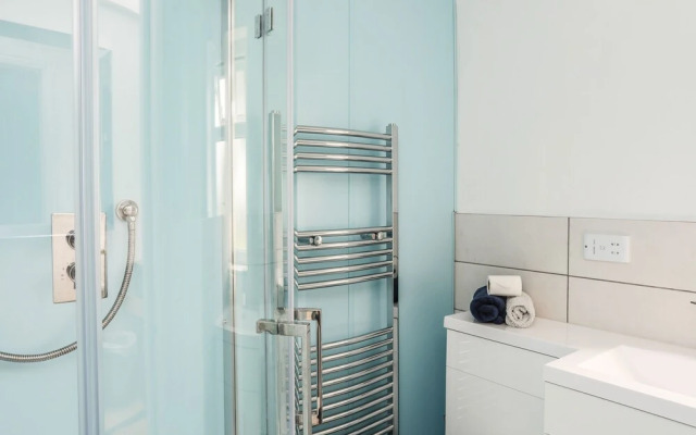 Bodlasan Groes House