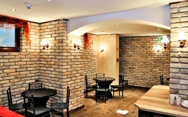 Partium Hotel