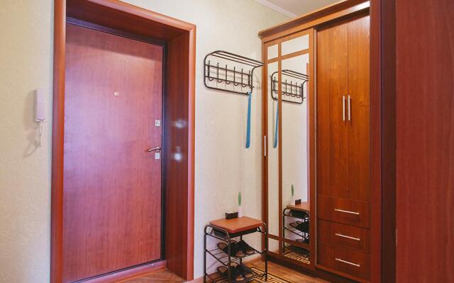 Пять Звёзд в Мирном 6/3