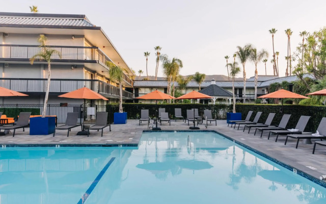 Palm Garden Hotel