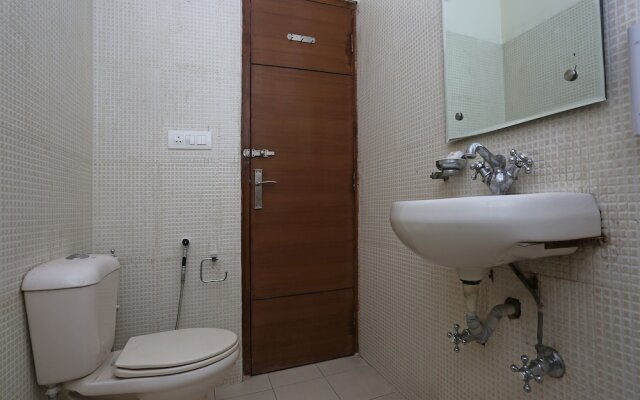 OYO 8576 Hotel Jiwan Plaza