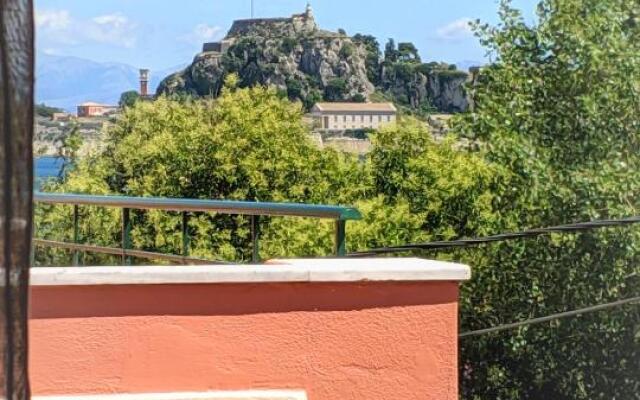 Corfu Town Luxury Studio -C