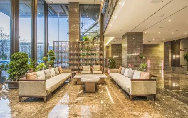 Pinzun International Hotel (Ganzhou District Zhangye West Station)