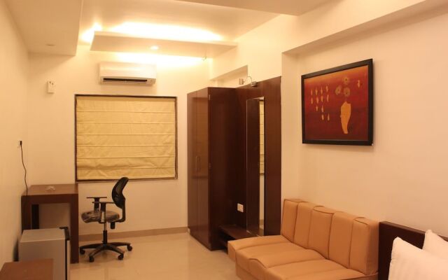 JK Rooms 103 Loharkars Hotel