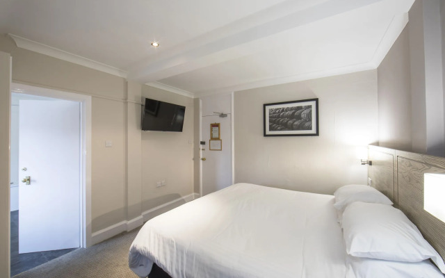 Half Moon, Sherborne by Marston's Inns