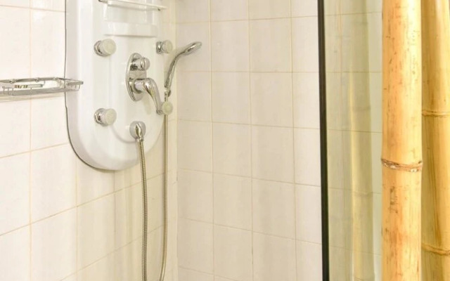 Contemporary studio in the heart of Athens