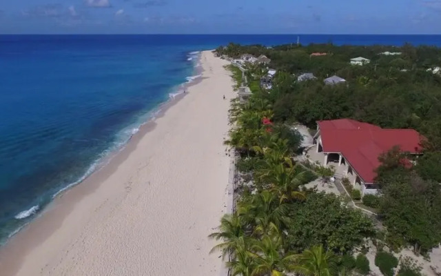 Villa Baie Longue Beach House