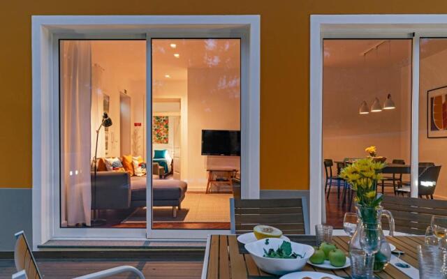 The Yellow House by MHM