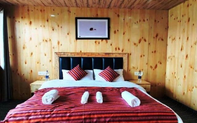 TIH Pangong Delight Camps and Cottages