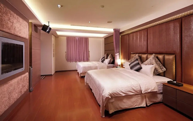 Tainan Wei Feng Motel