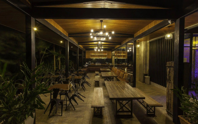 Escape De Phuket Hotel