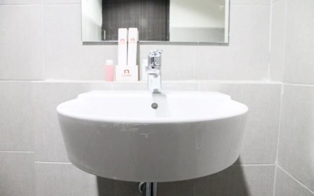 Cozy Studio Room Bintaro Icon Apartment