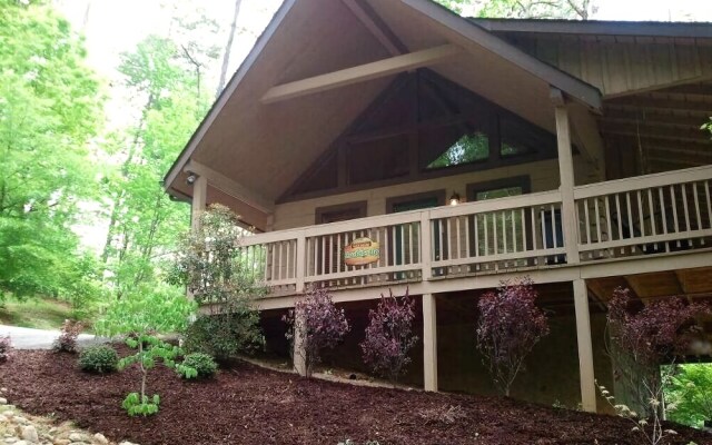 Cuddle Up - Studio Cabin