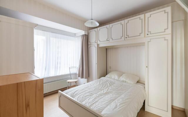 Inviting apartment in Blankenberge with sea-views