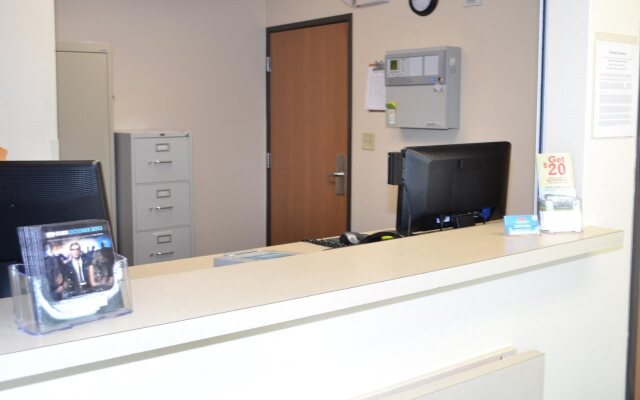 WoodSpring Suites Lebanon