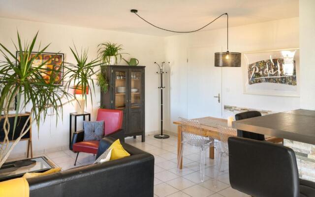 Le Clos Bellevue Appartement T3 parking + piscine