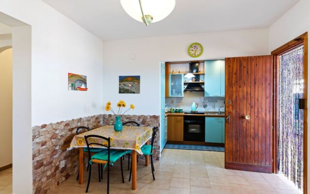 Lovely Villa in Messina near Sea Beach