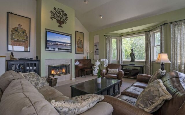 Ocean Vista Retreat