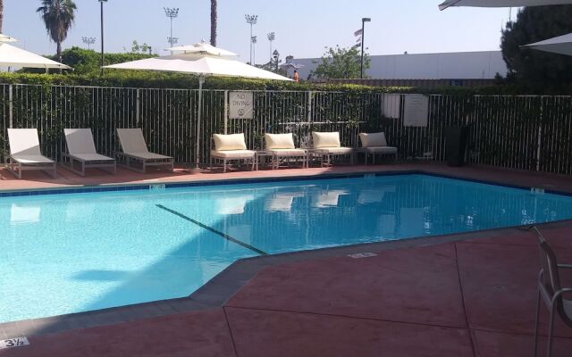 Ramada Inn