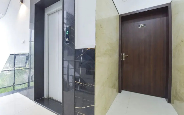 Fabhotel Utsah
