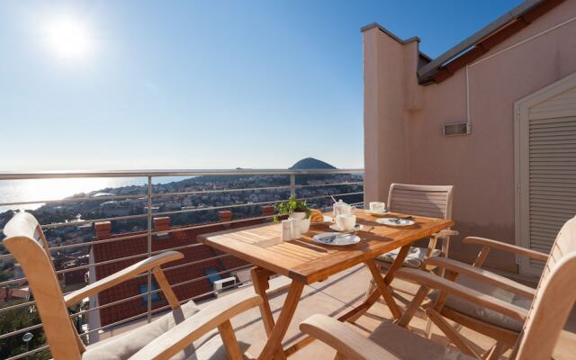 Hedera Estate Hedera A38