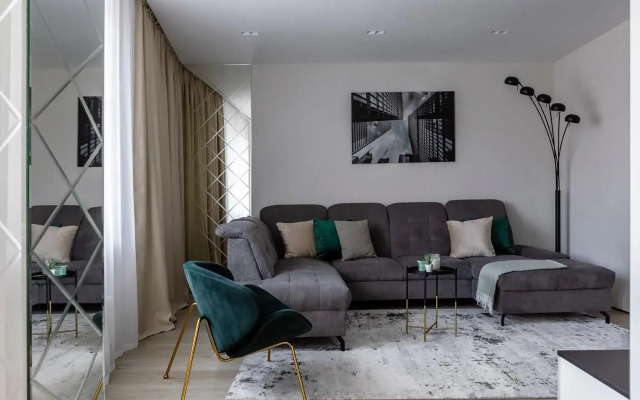 Apartments on Pugacheva street 4, K. A