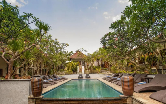 The Tanis Beach Resort Nusa Lembongan