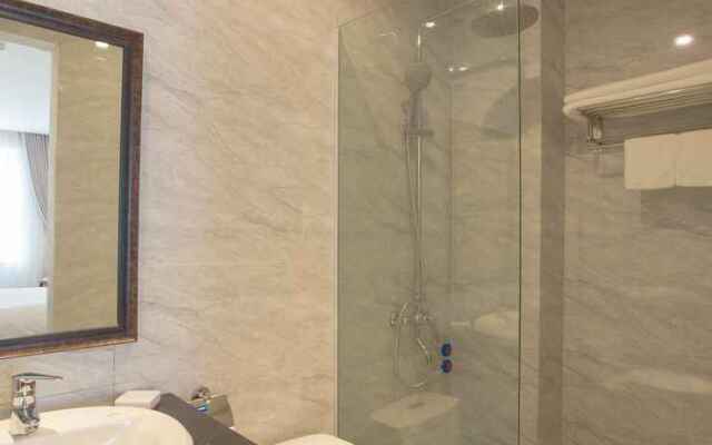 Vy House Hotel
