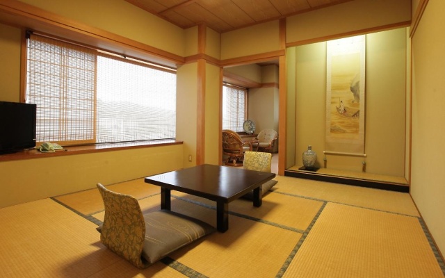 Naniwaya — 4-star hotel in Kashiwazaki