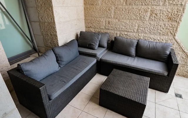 Harav Kuk Residence
