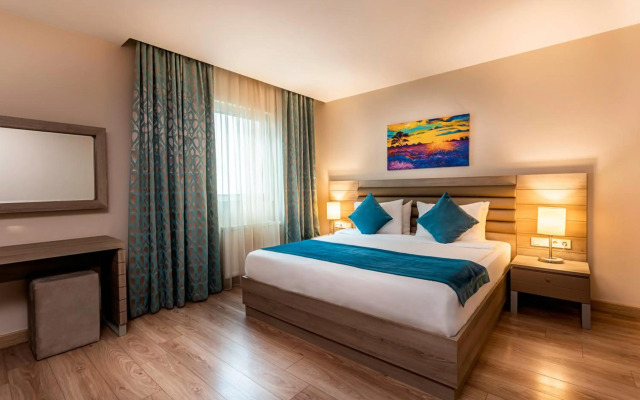 Rox Hotel
