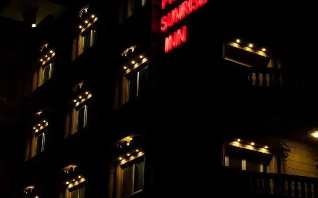 Pyramids Sunrise Inn
