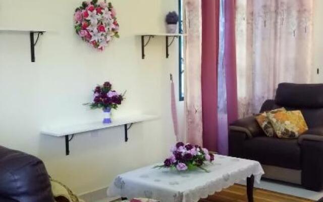 Gambang Homestay Banglo