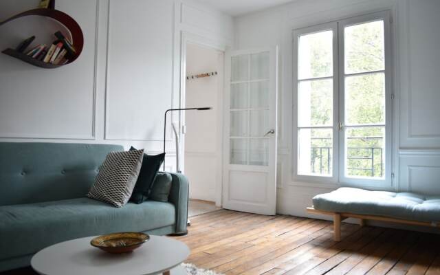 2 Bedroom Flat on Quai de Valmy