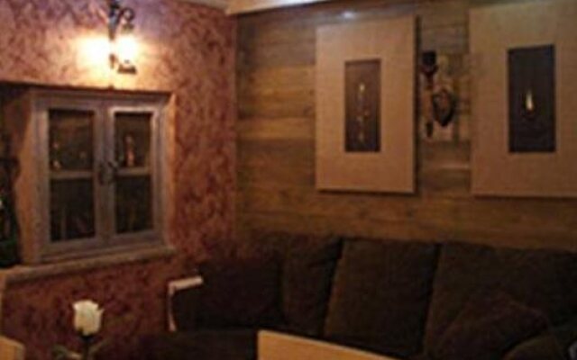 Alexandros Guesthouse