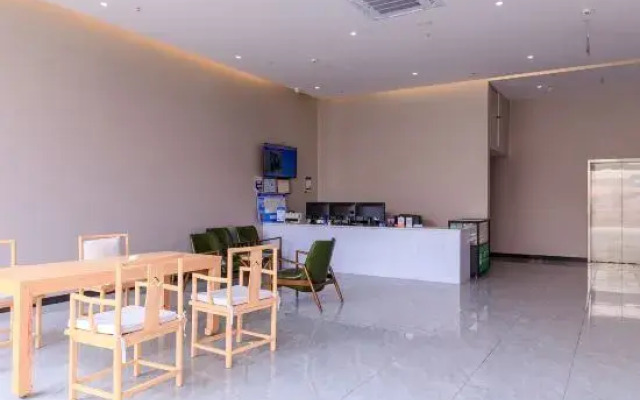 Leishen Electric Sports Hotel