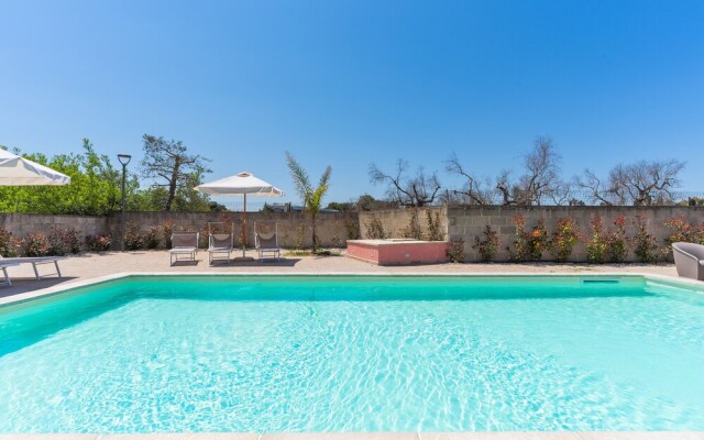 2962 Villa di Aurora by Perle di Puglia