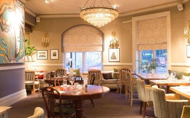 Ox Hotel Bar & Grill