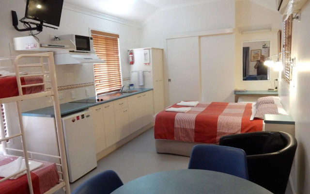 Tiaro Tourist Stopover