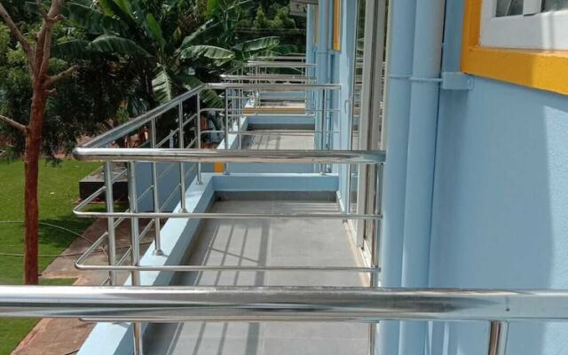 Southern Universal Farm House